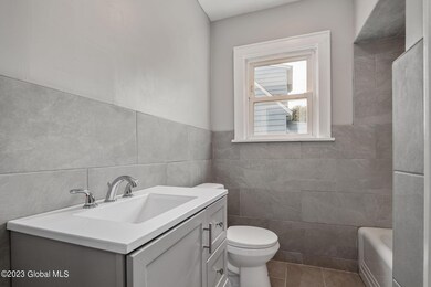 17 Fordham Ct, Albany, NY 12209 - photo 7