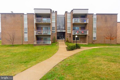 2309 Greenery Ln, Silver Spring, MD 20906 - photo 2