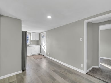 1820 Tomahawk Trail, Round Lake Heights, IL 60073 - photo 7