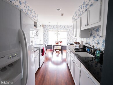 18142 Rolling Meadow Way, Olney, MD 20832 - photo 4