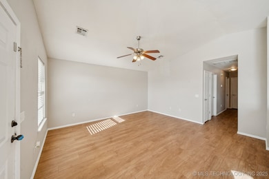 1110 W 24th St N, Claremore, OK 74017 - photo 5