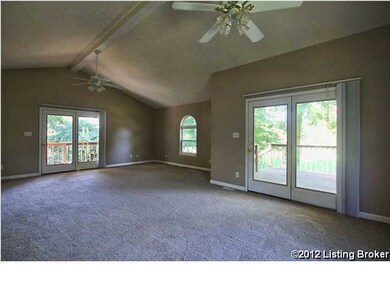 5807 E Manslick Rd, Louisville, KY 40219 - photo 2