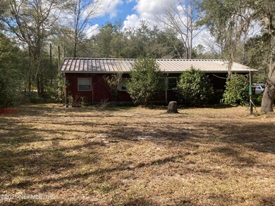 512 Neisman Ave, Interlachen, FL