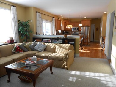 1472 Fritch Dr, Macungie, PA 18062 - photo 6