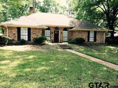 2219 Kensington Dr, Tyler, TX 75703 - photo 2