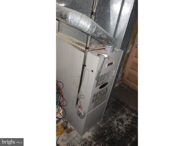 111 Branford Rd, Darby, PA 19023 - photo 5