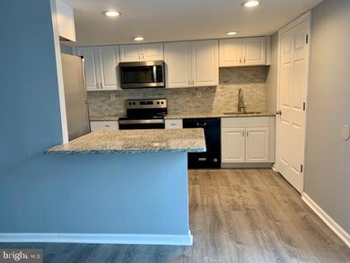 4 Ridgewood Place, Willingboro, NJ 08046 - photo 5