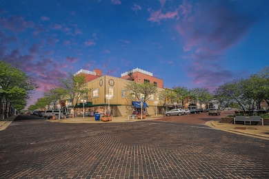 327 State St unit 2, Saint Joseph, MI 49085 - photo 2