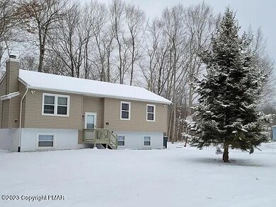 8564 Bumble Bee Way, Tobyhanna, PA 18466 - photo 3