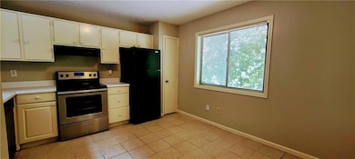 966 Amberly Dr unit B, Norcross, GA 30093 - photo 3