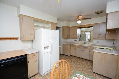 4157 Glenmawr Ave unit 159, Columbus, OH 43224 - photo 6