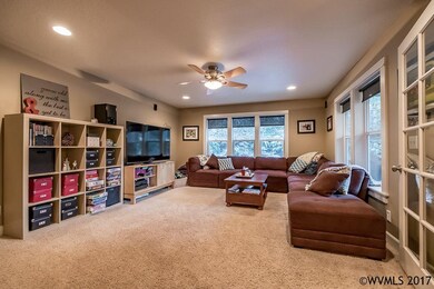 458 Sugarpine Ct SE, Salem, OR 97306 - photo 5