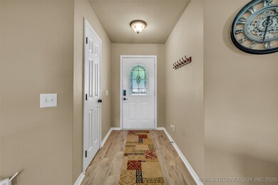 3405 S 213th East Ave, Broken Arrow, OK 74014 - photo 5