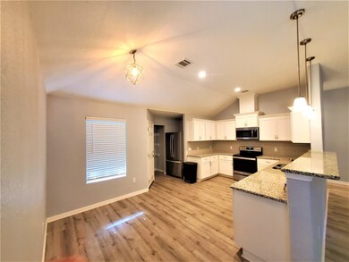 9115 Henrietta St, Houston, TX 77088 - photo 6