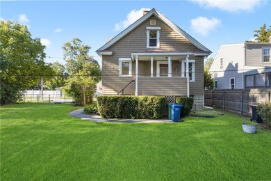16 Beechcrest St, Warwick, RI 02888 - photo 4