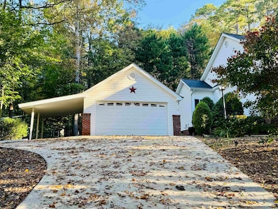 269 Riverside Dr, Duncan, SC 29334 - photo 3