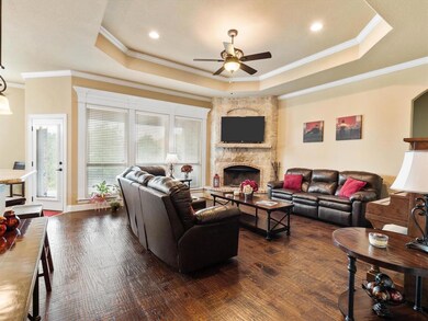 149 Meadow Arbor Dr, Weatherford, TX 76085 - photo 6