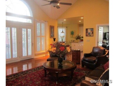 Great Room to kitchen