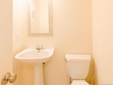 143 Meadow Lake Rd, Asheville, NC 28803 - photo 3