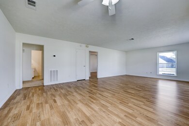 11451 Sabo Rd, Houston, TX 77089 - photo 4