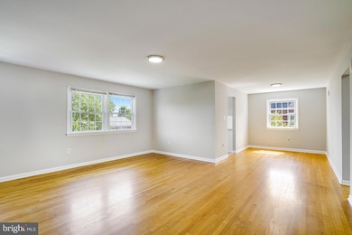 706 N Cleveland St, Arlington, VA 22201 - photo 4