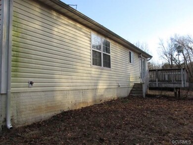 66 Shirley Ln, Montross, VA 22520 - photo 3