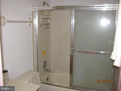 124 Wintergreen Ln, Stafford, VA 22554 - photo 2