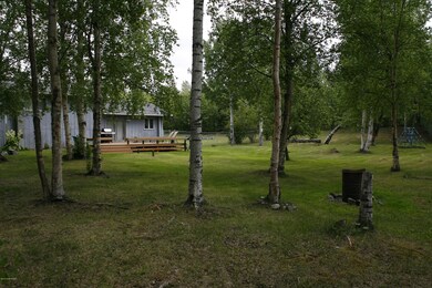 6150 Duff - 006 Back Yard_K4_0012