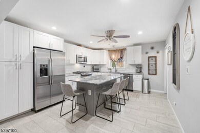 602 Maplewood Ave, Roselle Park, NJ 07204 - photo 6