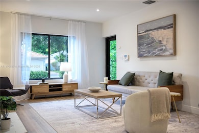 360 NE 87th St, El Portal, FL 33138 - photo 2