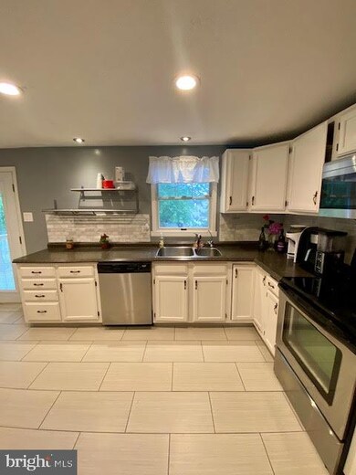 9 Royal Ln, Dover, DE 19901 - photo 4