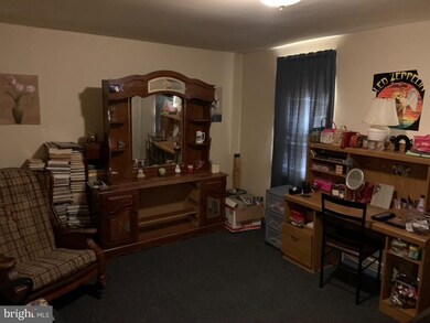 217 Warren St, Gloucester City, NJ 08030 - photo 7