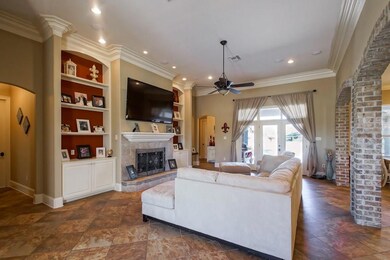 4321 Bayou Oaks Cir, Marrero, LA 70072 - photo 5