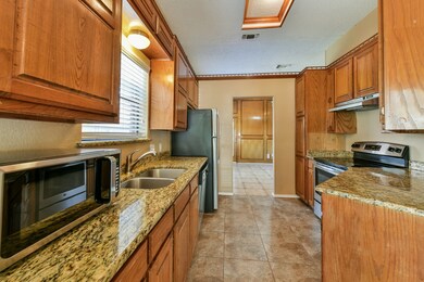 6412 Woodcreek Trail, Fort Worth, TX 76179 - photo 6