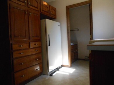 240 19th Ave NE, Jamestown, ND 58401 - photo 6