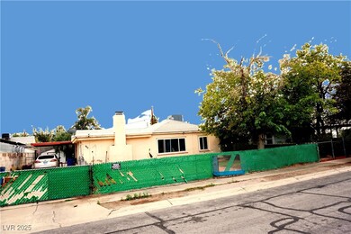 145 Elm St, Henderson, NV 89015 - photo 2