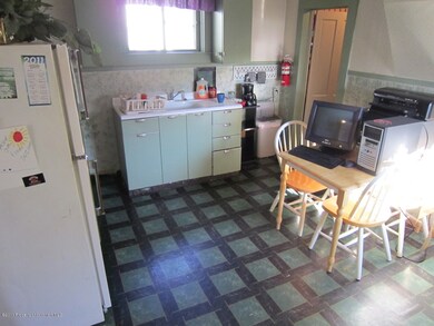 508 Johnson St, Dickson City, PA 18519 - photo 6