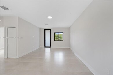 4307 E 8th Ct unit D, Hialeah, FL 33013 - photo 6