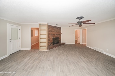 002-photo-living-room-10673248