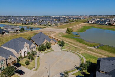 This section of Firethorne is gated. Enjoy short walks to the lake and a private cul-de-sac.