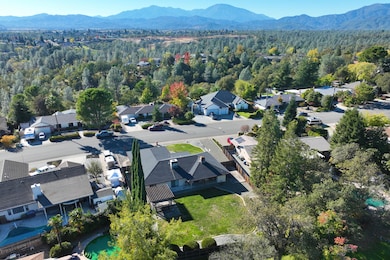 3122 Panorama Dr, Redding, CA 96003 - photo 3