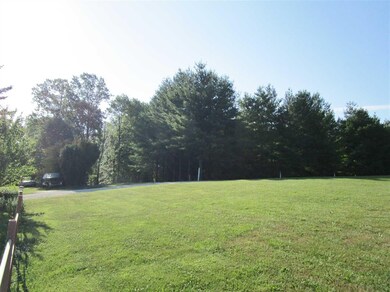 12619 South Pointe Dr unit 3, Loogootee, IN 47553 - photo 2