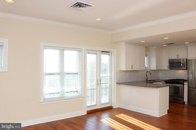 1112 E Lancaster Ave unit 301, Bryn Mawr, PA 19010 - photo 5