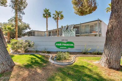 Park Paradise Community Sign