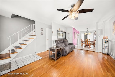 102 Park St, Staten Island, NY 10306 - photo 3