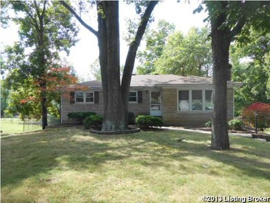 unlisted-address, Louisville, KY 40219 - photo 2