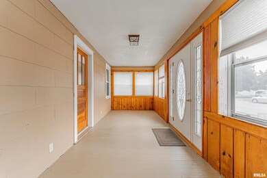 1308 Pulaski St, Lincoln, IL 62656 - photo 7