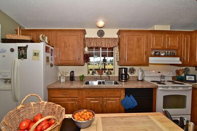 1901 W Quarterhorse Way, Paulden, AZ 86334 - photo 7