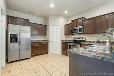 25069 E 91st Place S, Broken Arrow, OK 74014 - photo 6
