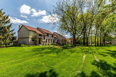 6331 Friars Green Ln, Columbus, OH 43213 - photo 6